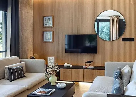 Diseno Y Luz Mediterranea En *