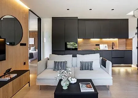 Diseno Y Luz Mediterranea En